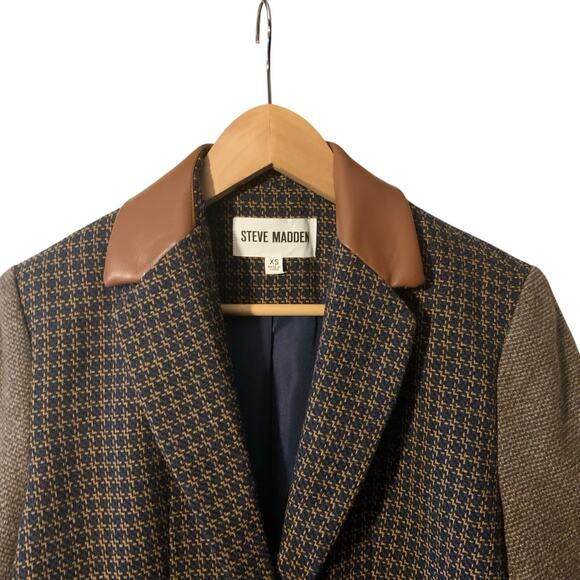 Steve Madden Kelly Tweed Blazer in Peacoat Xtra Small New Womens Plaid Jacket - Picture 2 of 6